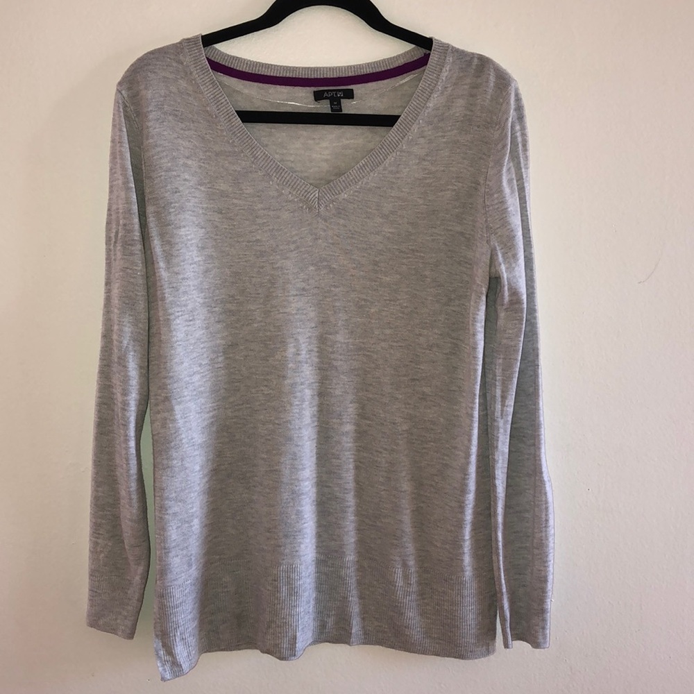 Apt. 9- Gray Long Sleeve Sweater- M